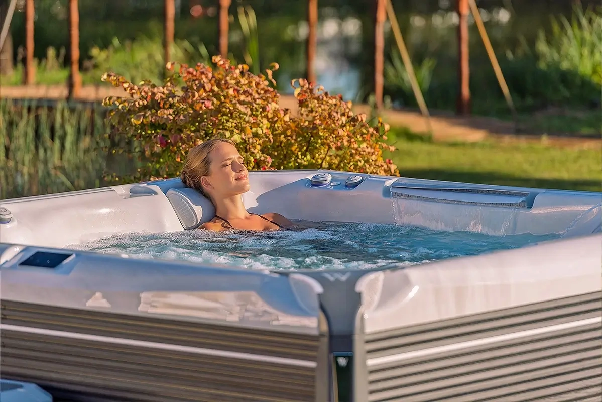 Спа-бассейн Wellis Everest Life Deluxe