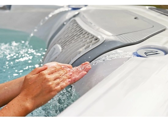 Спа-бассейн Wellis Everest Life Deluxe