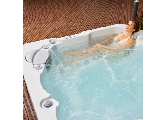 Спа-бассейн Wellis Prague Life