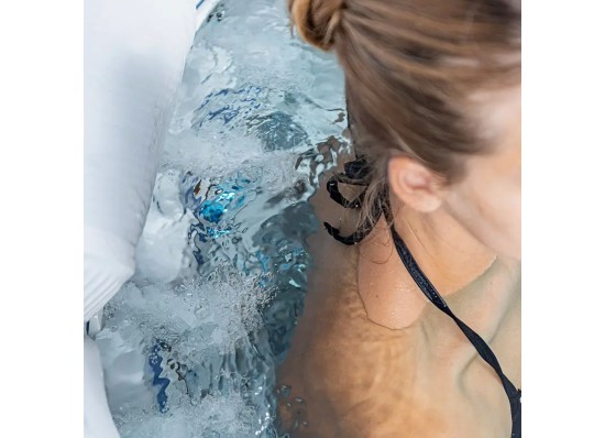 Спа-бассейн Wellis Everest Life Deluxe