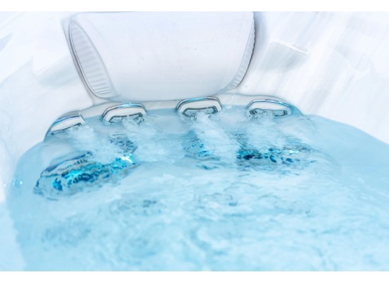 Спа-бассейн Wellis Everest Life Deluxe