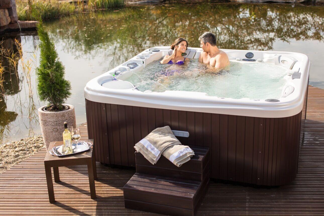 Гидромассажная ванна, спа-бассейн, джакузи — в чем отличие?
